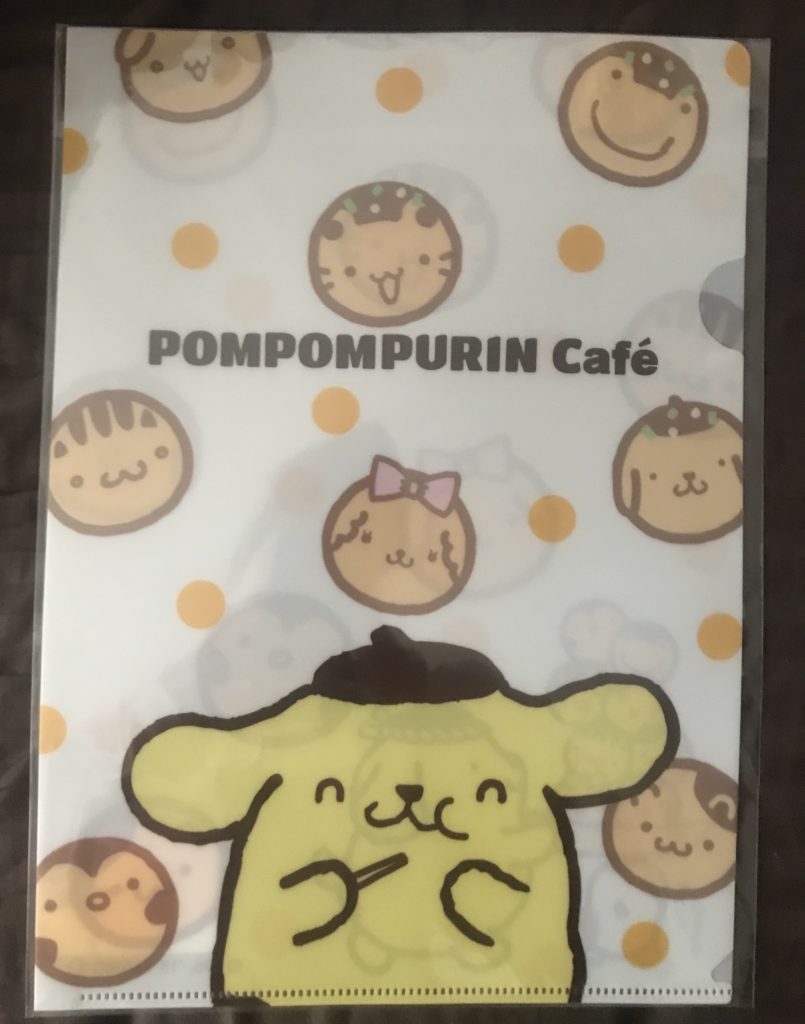 ポムポムプリンカフェの限定グッズ ポムポムプリン新聞